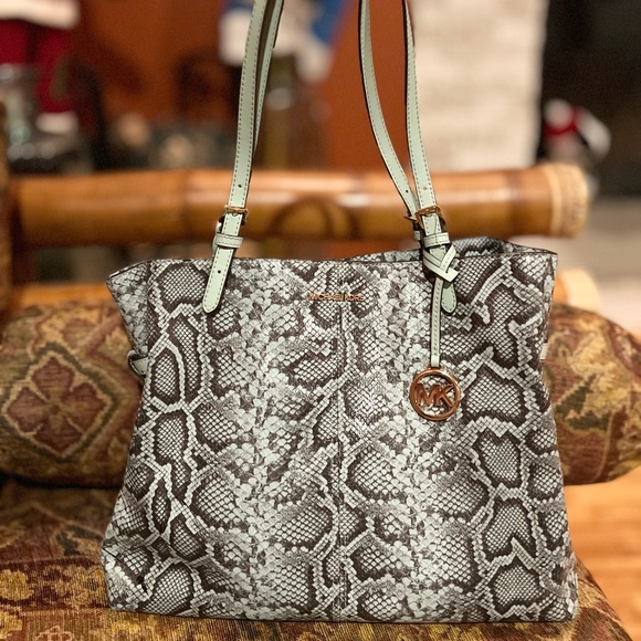 Michael Kors Handbags - Michael Kors Large Lenox Tote Leather Handbag Pale Jade Multi EUC
